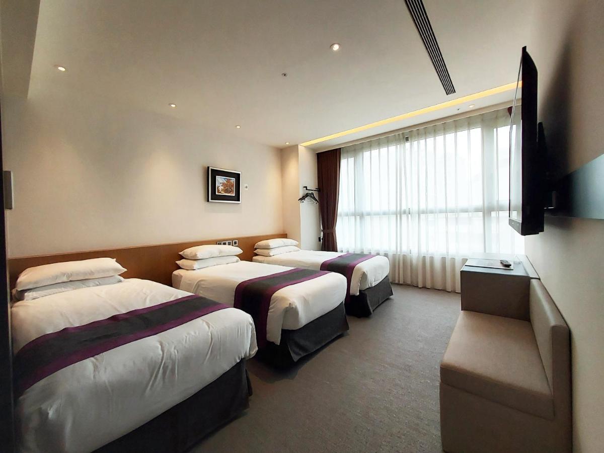 Royal Roi Hotel Taichung Dış mekan fotoğraf