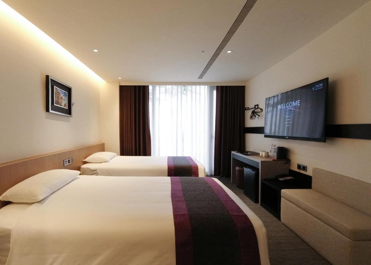 Royal Roi Hotel Taichung Dış mekan fotoğraf