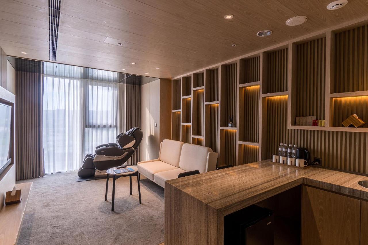 Royal Roi Hotel Taichung Dış mekan fotoğraf