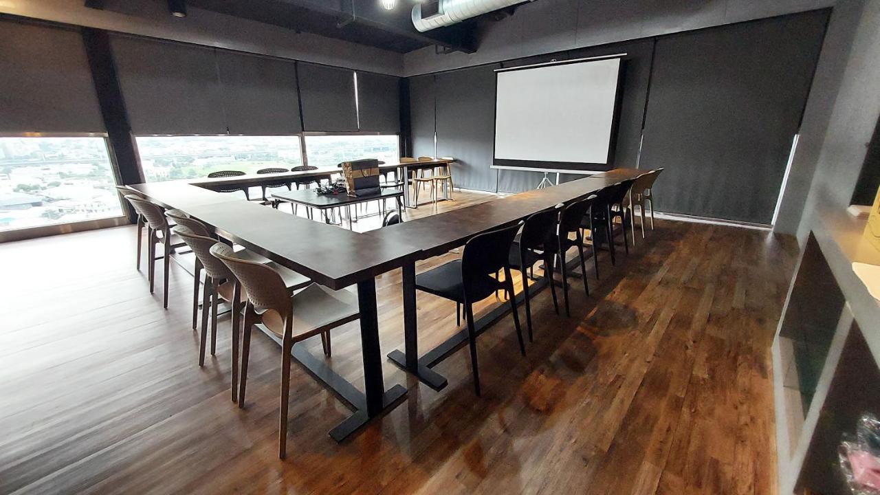 Royal Roi Hotel Taichung Dış mekan fotoğraf