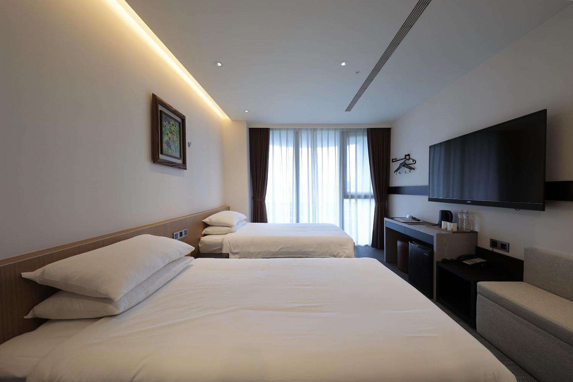 Royal Roi Hotel Taichung Dış mekan fotoğraf